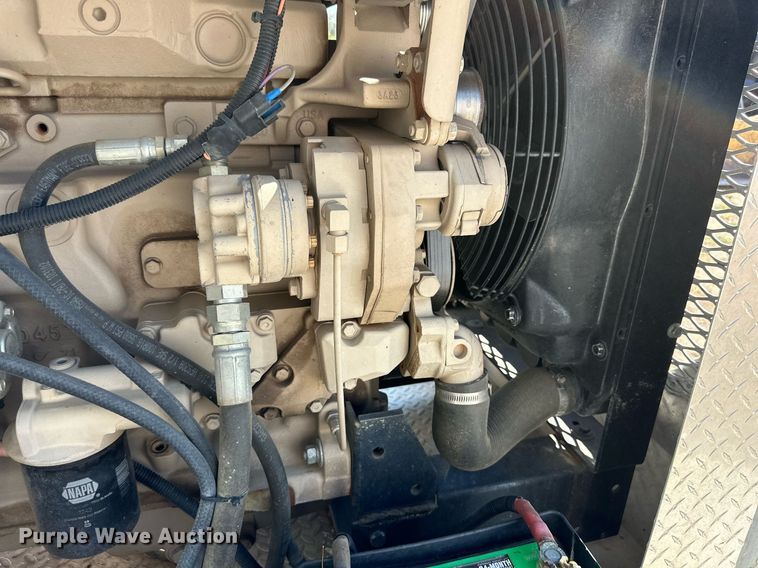 image for item DD3310 2004 Pipe Hunter 7834 sewer jetter trailer