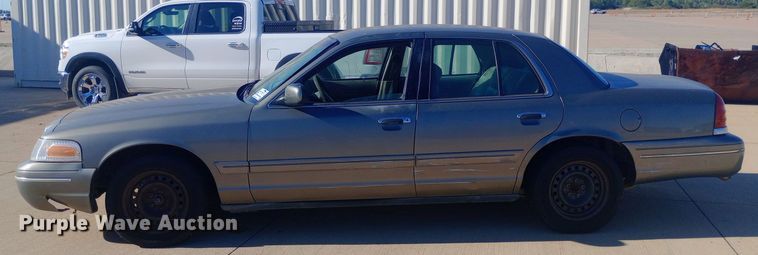 image for item DH1491 2000 Ford  Crown Victoria Police Interceptor 