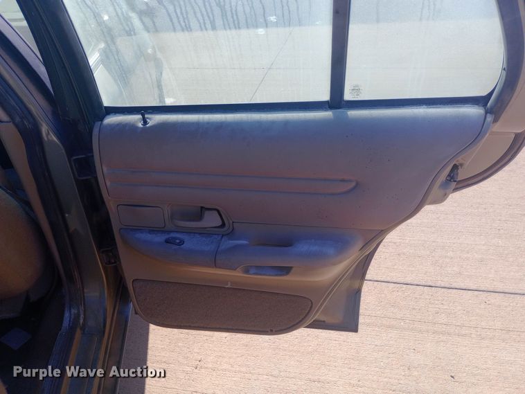 image for item DH1491 2000 Ford  Crown Victoria Police Interceptor 