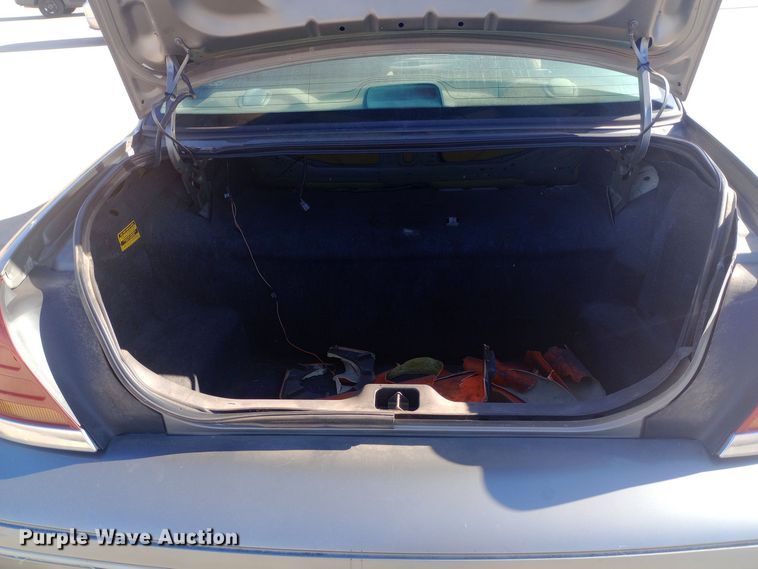 image for item DH1491 2000 Ford  Crown Victoria Police Interceptor 