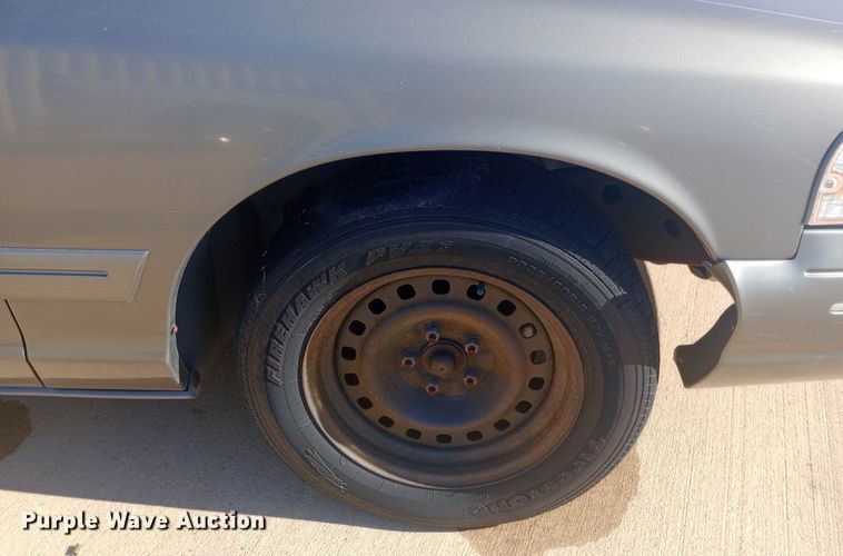 image for item DH1491 2000 Ford  Crown Victoria Police Interceptor 