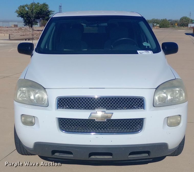 image for item DH1492 2008 Chevrolet  Uplander LS van