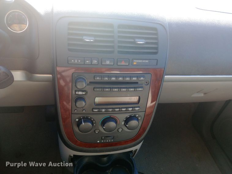 image for item DH1492 2008 Chevrolet  Uplander LS van