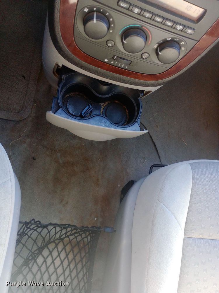 image for item DH1492 2008 Chevrolet  Uplander LS van