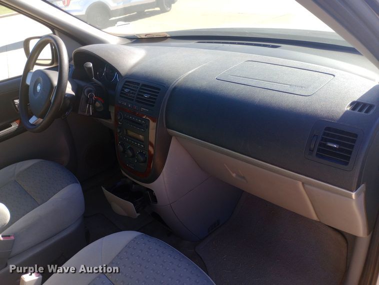 image for item DH1492 2008 Chevrolet  Uplander LS van