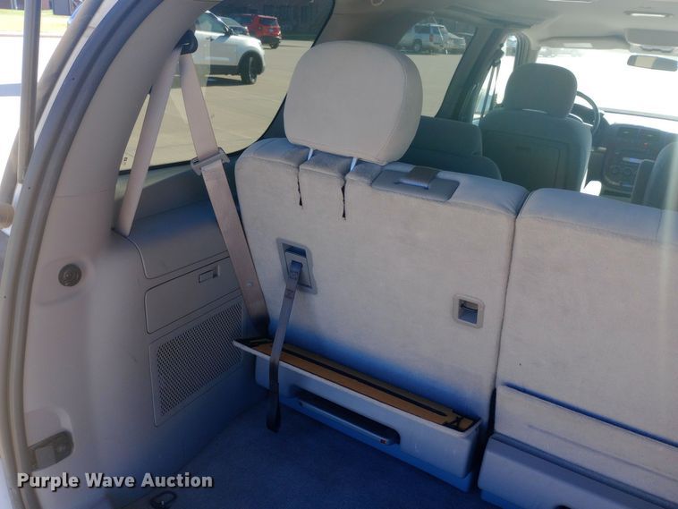 image for item DH1492 2008 Chevrolet  Uplander LS van