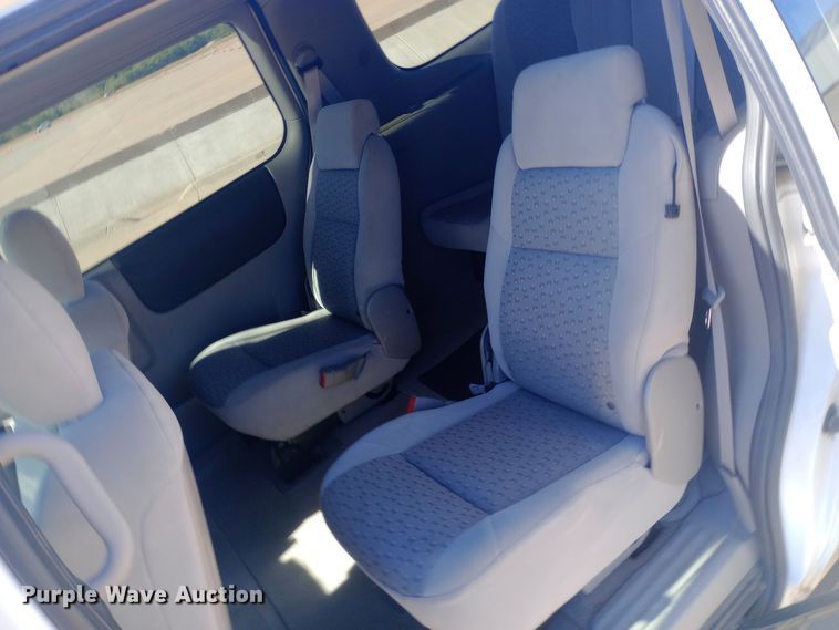 image for item DH1492 2008 Chevrolet  Uplander LS van