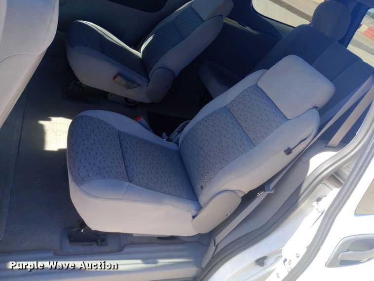 image for item DH1492 2008 Chevrolet  Uplander LS van