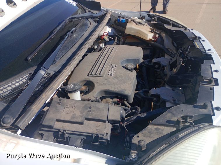 image for item DH1492 2008 Chevrolet  Uplander LS van