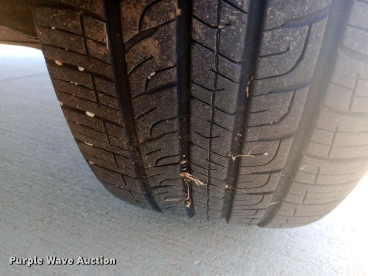 image for item DH1492 2008 Chevrolet  Uplander LS van