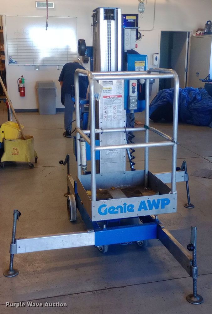 image for item DH1496 Genie AWP-24 vertical lift
