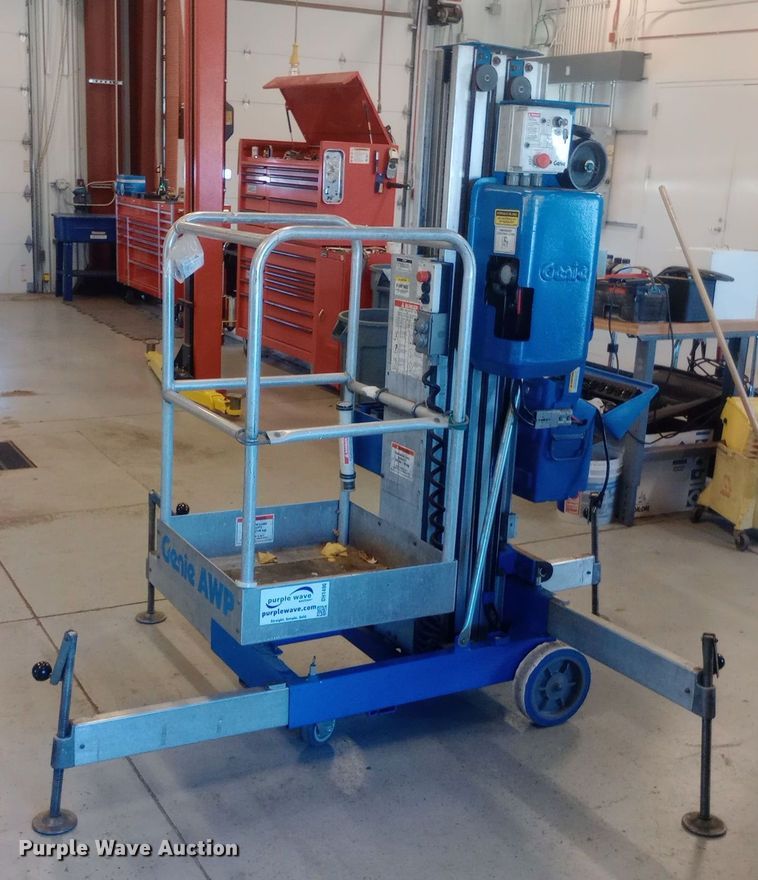 image for item DH1496 Genie AWP-24 vertical lift