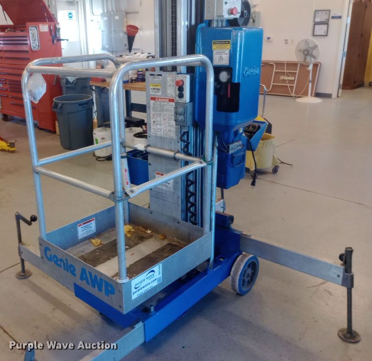 image for item DH1496 Genie AWP-24 vertical lift