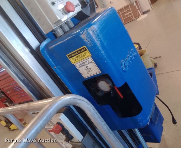 image for item DH1496 Genie AWP-24 vertical lift