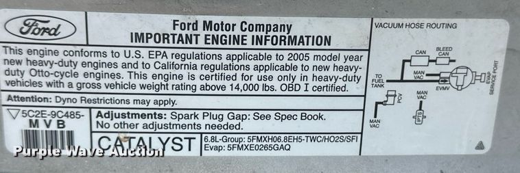 image for item DL0472 2006 Ford E450 Super Duty shuttle bus