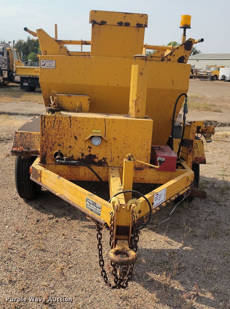 image for item DN3585 2006 Marathon asphalt heater trailer