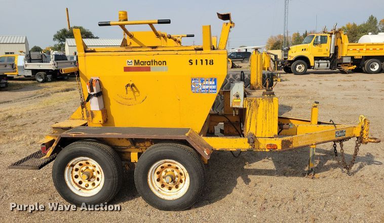 image for item DN3585 2006 Marathon asphalt heater trailer