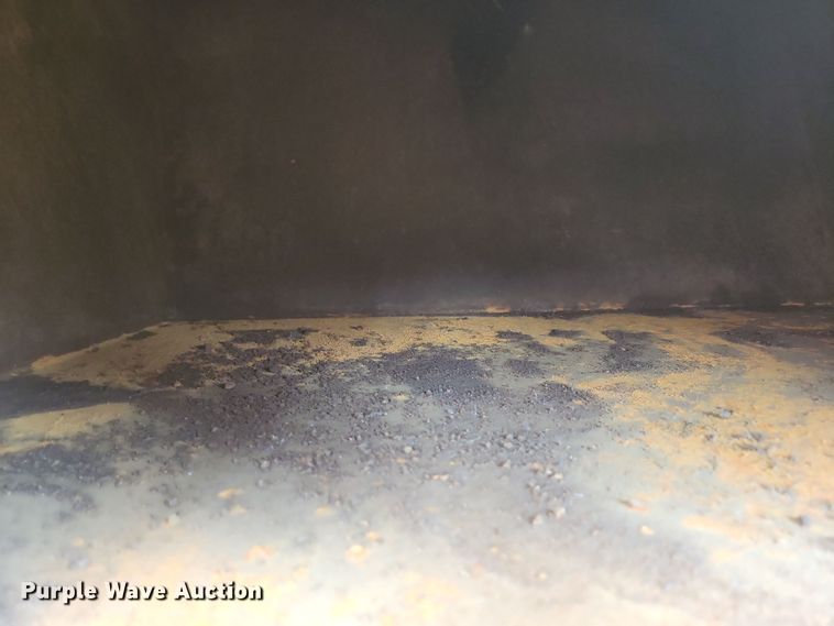 image for item DN3585 2006 Marathon asphalt heater trailer