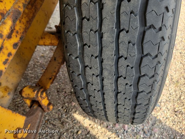 image for item DN3585 2006 Marathon asphalt heater trailer