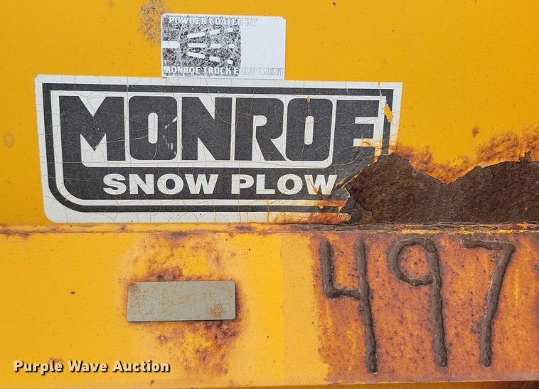 image for item DN3586 2008 Monroe MP48R12-ISCT snow plow