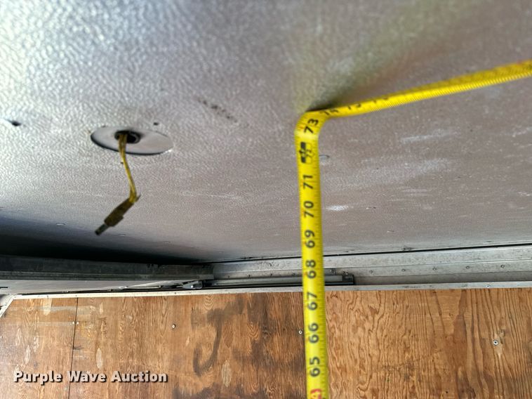 image for item DO1738 2002 Ford E450 Super Duty delivery truck