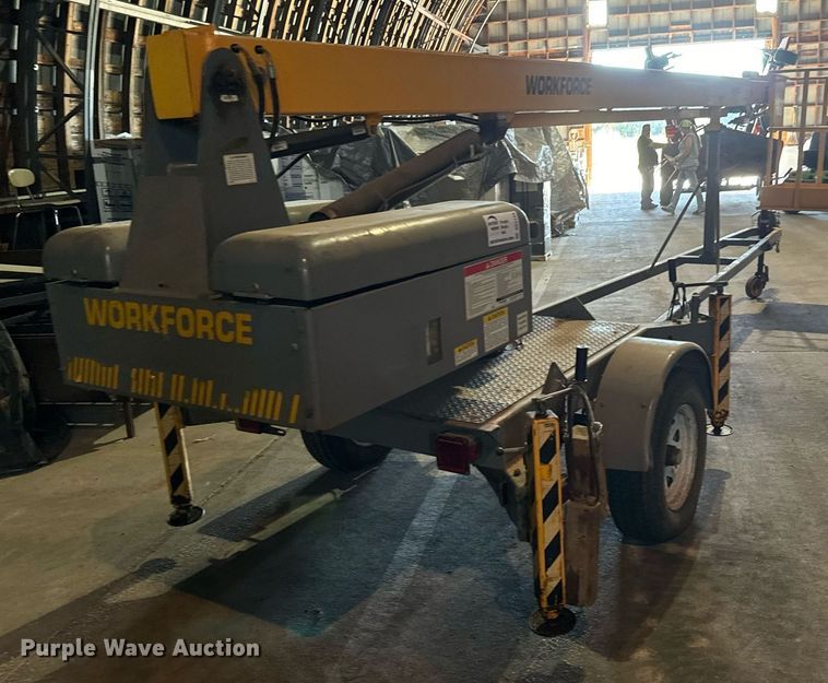 image for item DO1744 1997 Workforce  XLB-4232 boom lift