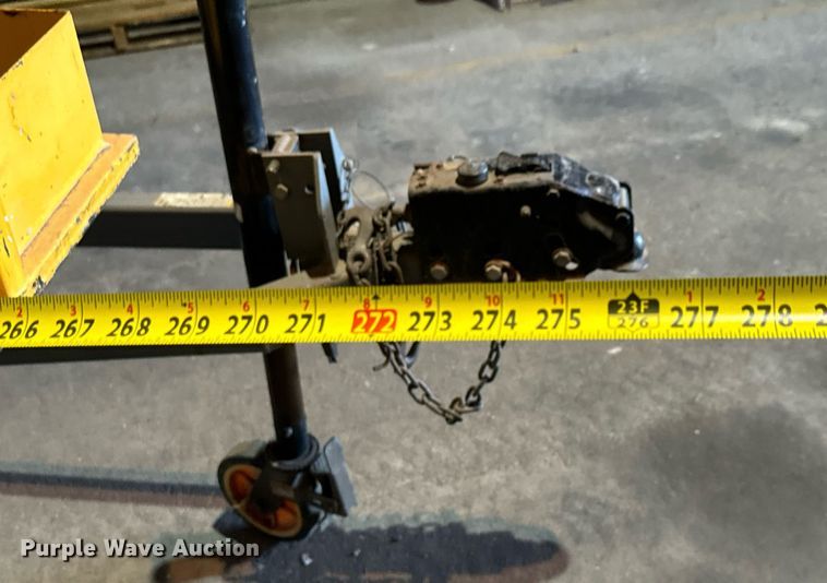 image for item DO1744 1997 Workforce  XLB-4232 boom lift