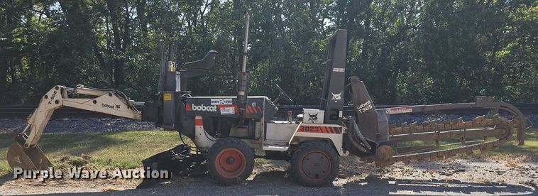 image for item DO7711 1989 Bobcat 3023 trencher