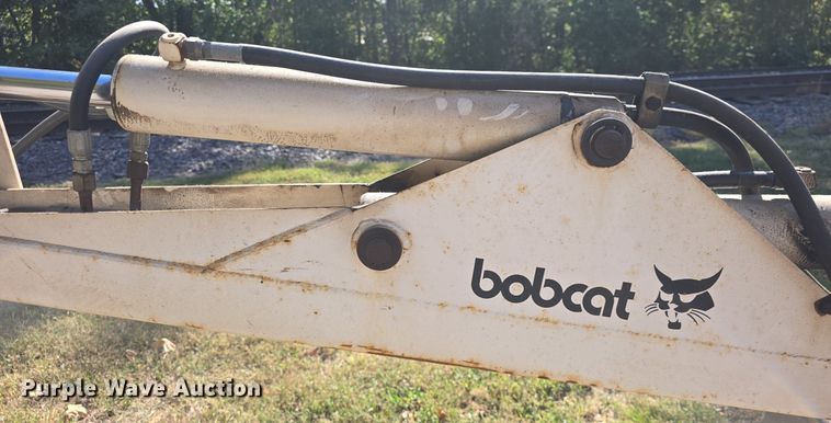 image for item DO7711 1989 Bobcat 3023 trencher