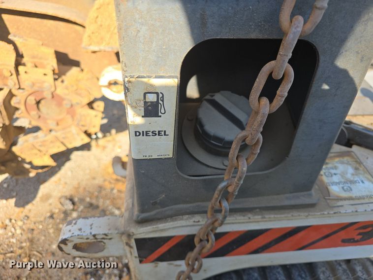 image for item DO7711 1989 Bobcat 3023 trencher
