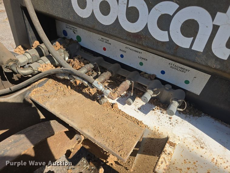 image for item DO7711 1989 Bobcat 3023 trencher