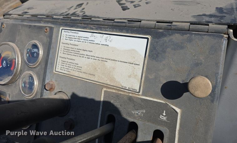 image for item DO7711 1989 Bobcat 3023 trencher