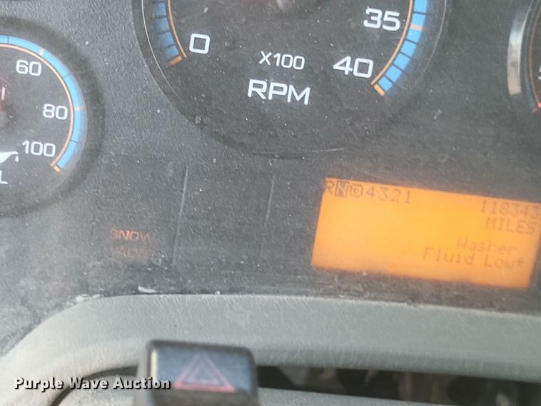 image for item DQ3704 2012 International  7400 SBA  dump truck