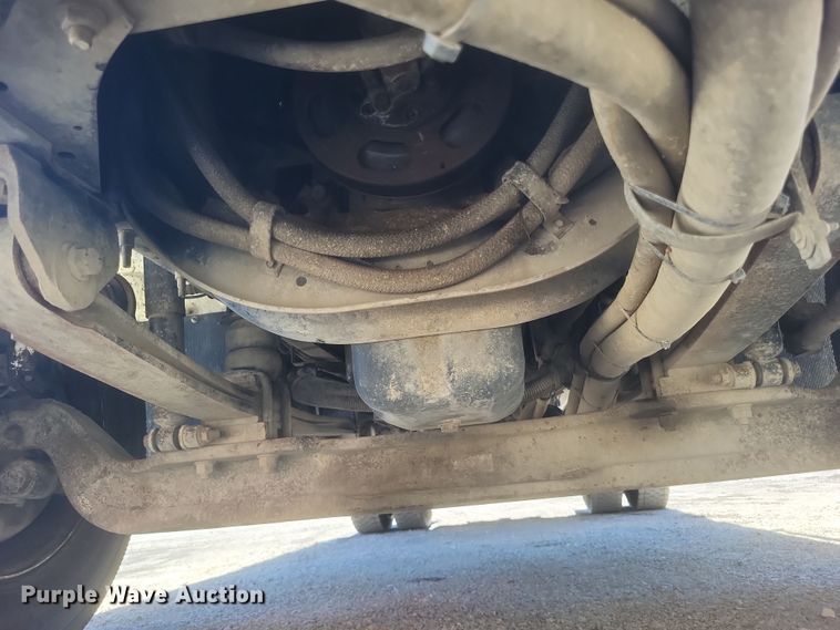 image for item DQ3704 2012 International  7400 SBA  dump truck