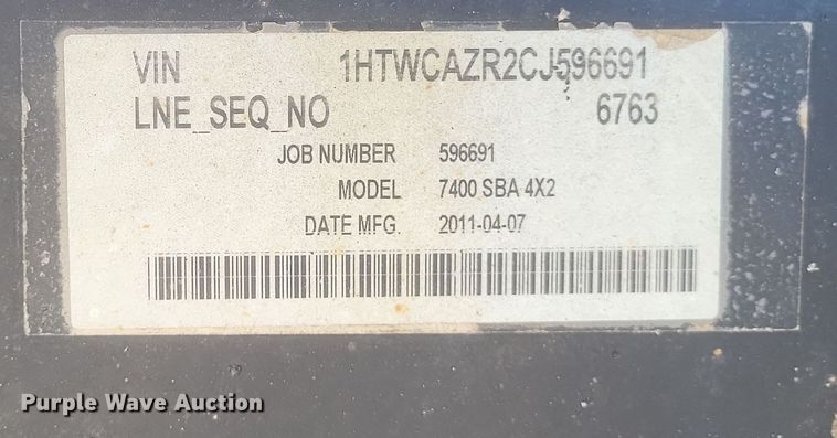 image for item DQ3704 2012 International  7400 SBA  dump truck