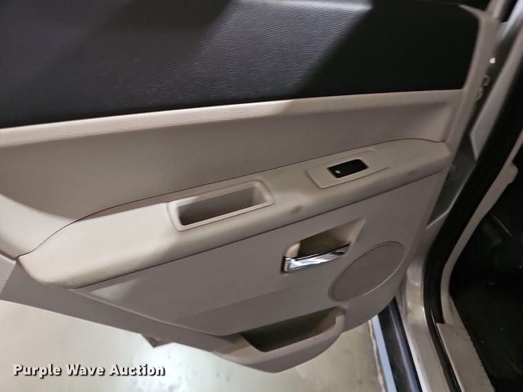 image for item DQ5158 2008 Jeep Grand cherokee limited SUV