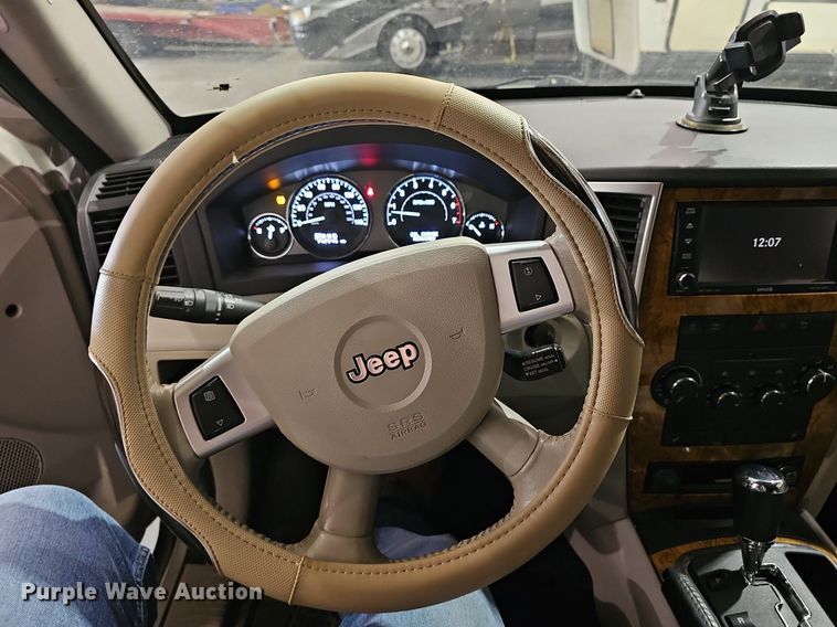 image for item DQ5158 2008 Jeep Grand cherokee limited SUV
