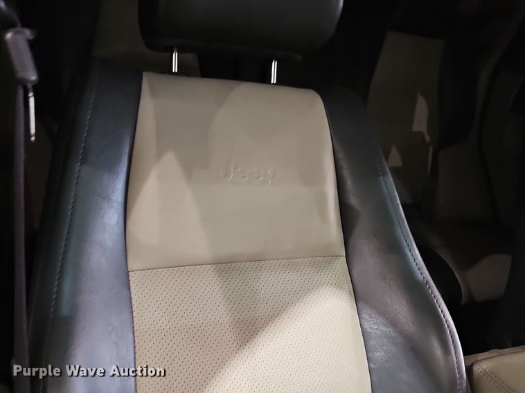 image for item DQ5158 2008 Jeep Grand cherokee limited SUV