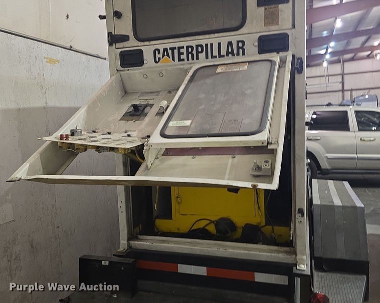 image for item DQ5159 2001 Caterpillar  SR4 generator