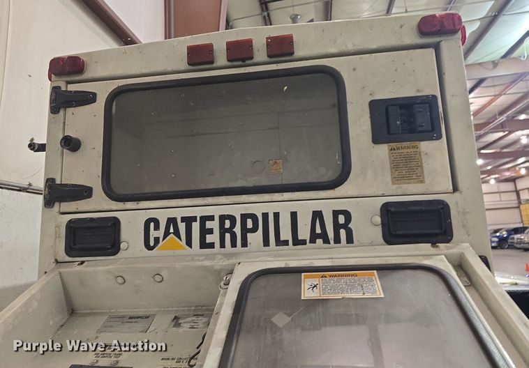 image for item DQ5159 2001 Caterpillar  SR4 generator