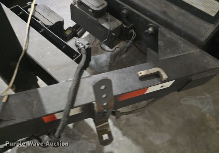 image for item DQ5159 2001 Caterpillar  SR4 generator