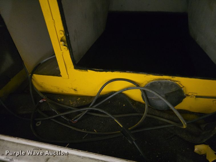 image for item DQ5159 2001 Caterpillar  SR4 generator