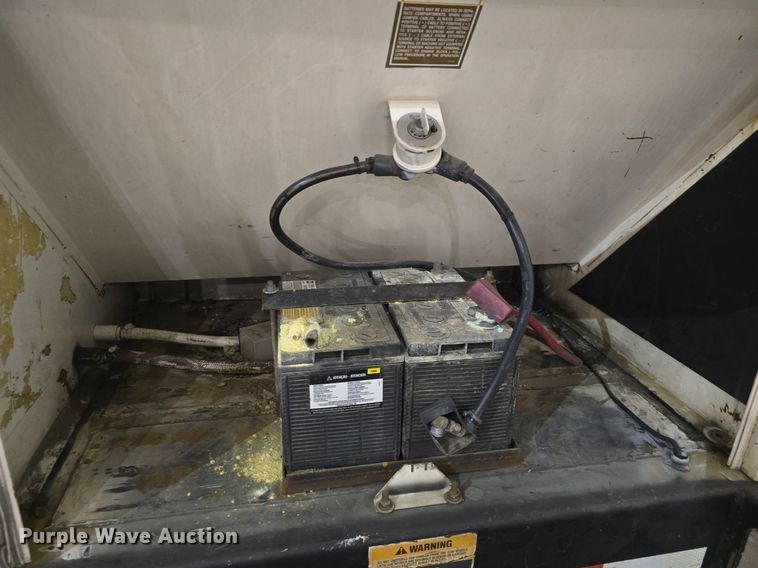 image for item DQ5159 2001 Caterpillar  SR4 generator