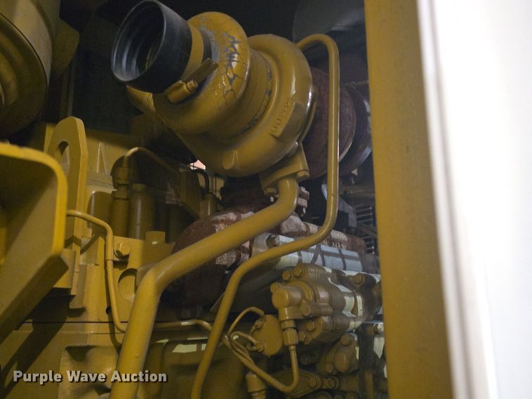 image for item DQ5159 2001 Caterpillar  SR4 generator