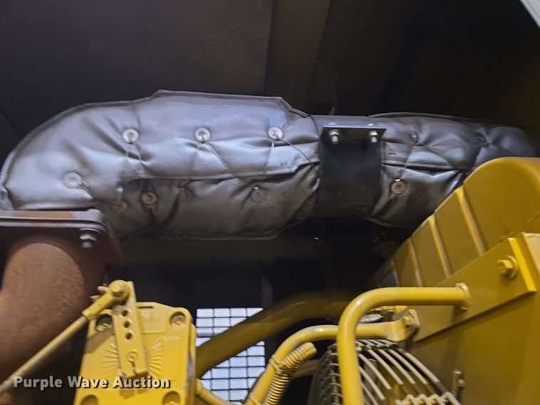 image for item DQ5159 2001 Caterpillar  SR4 generator