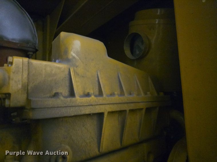 image for item DQ5159 2001 Caterpillar  SR4 generator