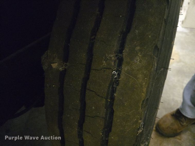 image for item DQ5159 2001 Caterpillar  SR4 generator