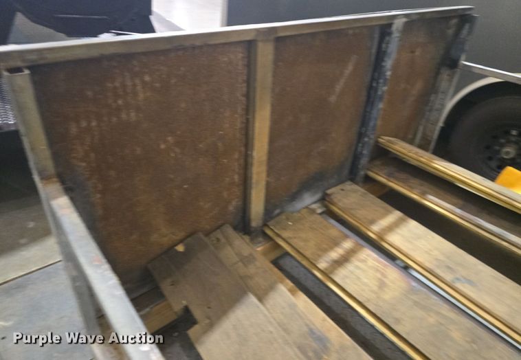 image for item DQ5160 2006 shop built utility trailer