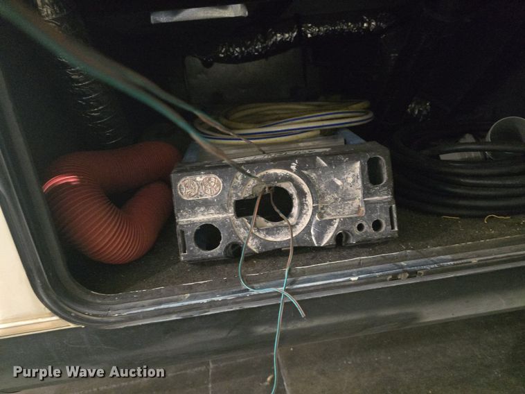 image for item DQ5161 1993 Travel Supreme camper