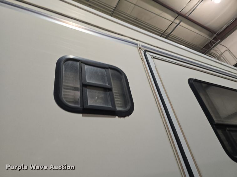 image for item DQ5161 1993 Travel Supreme camper